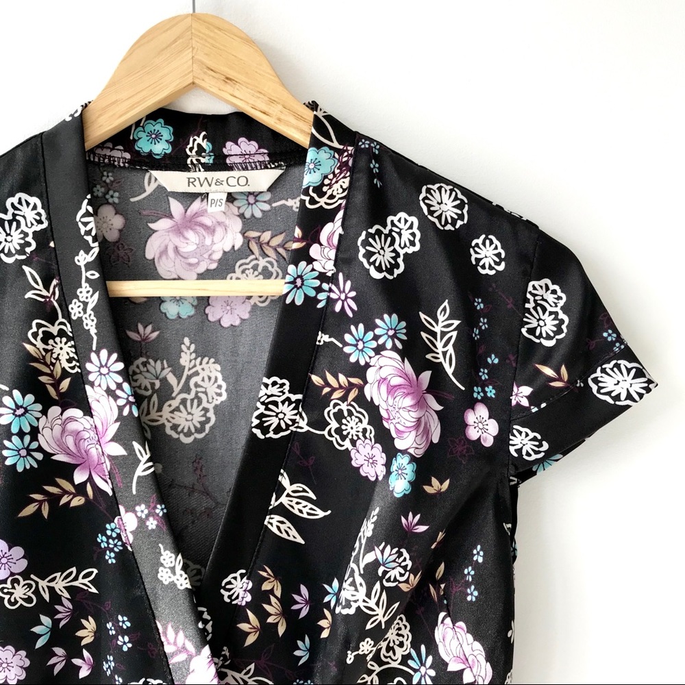 RW & Co. Wrap Top in Black Satin Floral